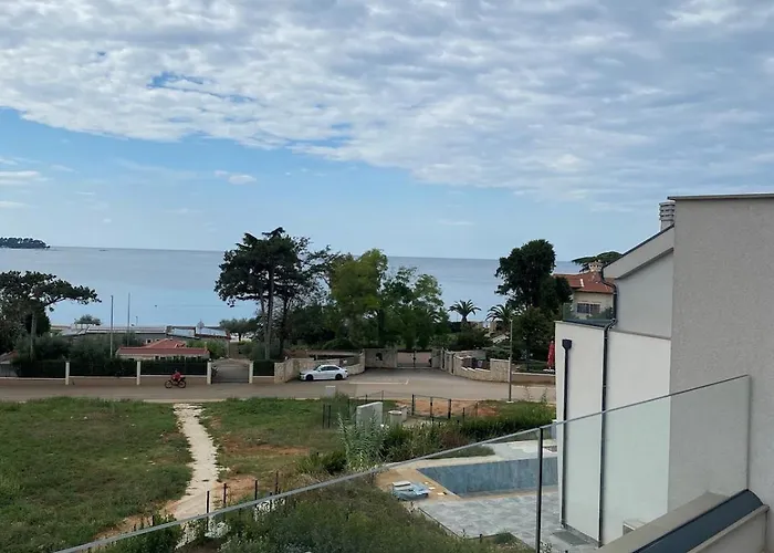 ヴィラ Beautiful In Porec!