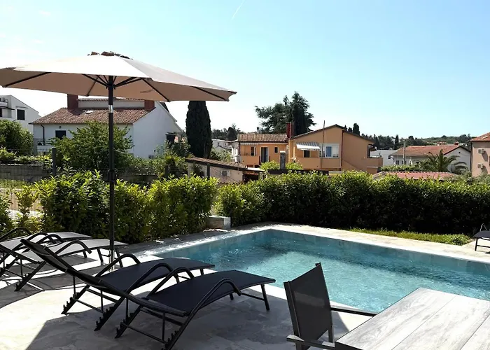 빌라 Beautiful In Porec! *